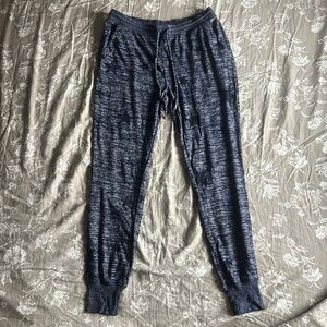 GAP navy blue, star sweat pants. Great for lounging around!